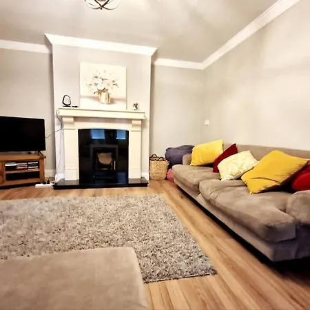 Your - Four Bed With Parking! Apartment Galway